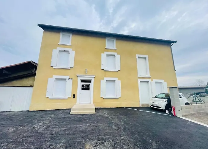 éclat St 2, Studio-moderne-wifi- Parking - Clim Appartement *